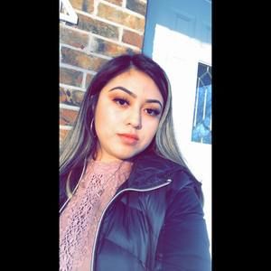 Meet your Posher, Yvette